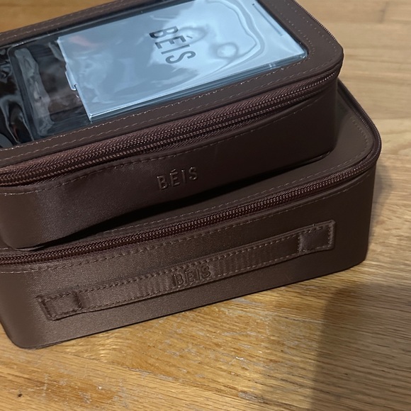 BÉIS Maple Travel Cosmetic Case Set - Picture 4 of 6